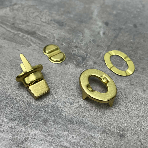 Twist Lock - Solid Brass